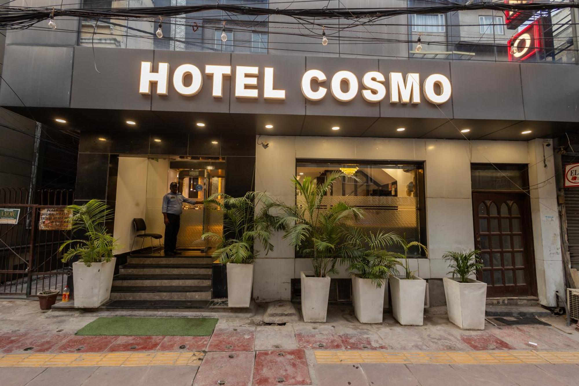 Hotel Cosmo Near Blk Hospital Karol Bagh Delhi  Exterior photo